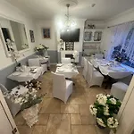 Kinsale 3*
