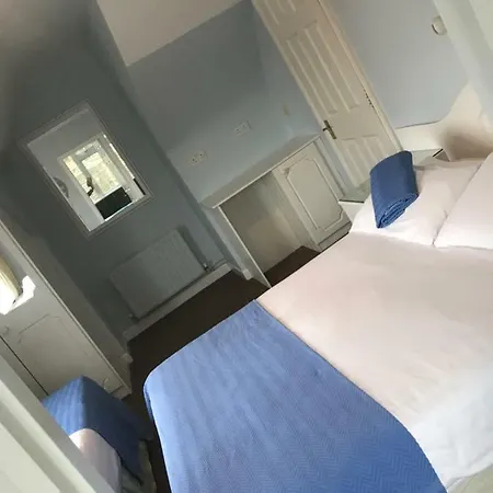 Kinsale 3*